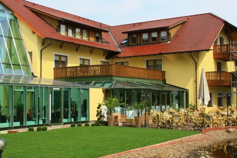 فندق بيليفيلدفي  Bayerisches Landhaus المظهر الخارجي الصورة